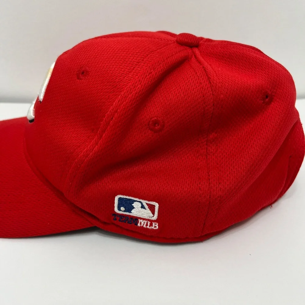 OC Sports Cincinnati Reds Youth MLB Baseball Hat Cap Red‎ White Logo Adjustable
